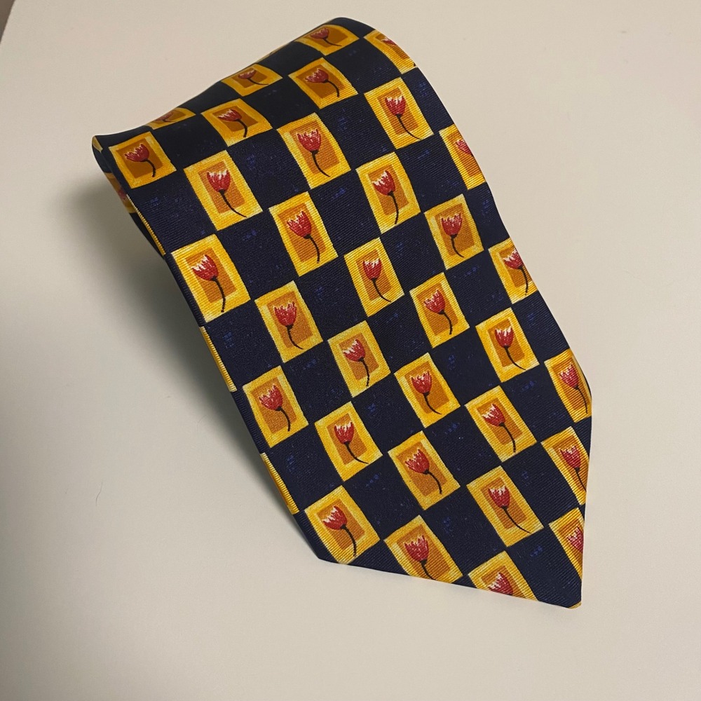 Christian Tyler of London Mens Silk Tie Navy Blue Yellow Tulip Floral England
